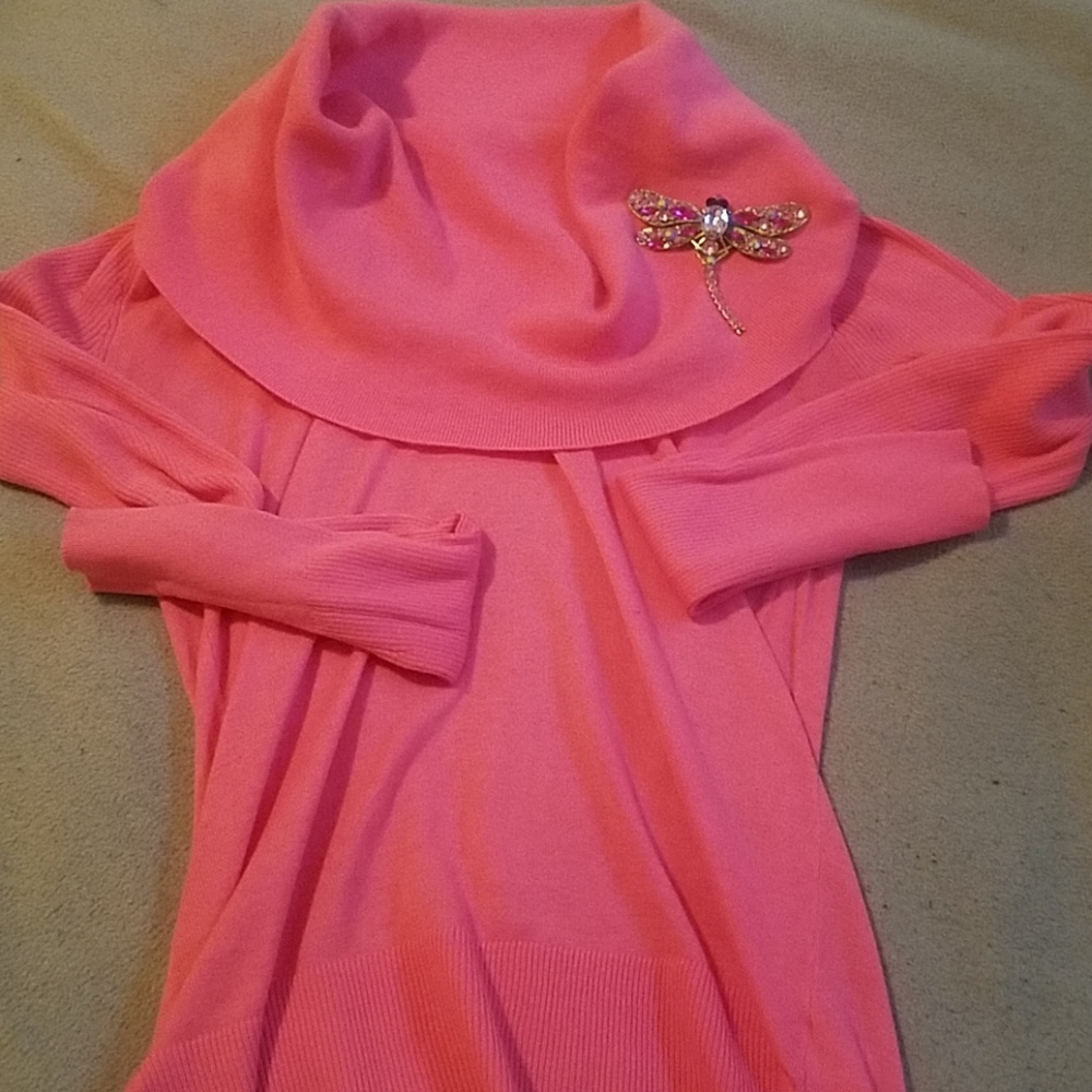 Victoria's Secret Sweater🌸